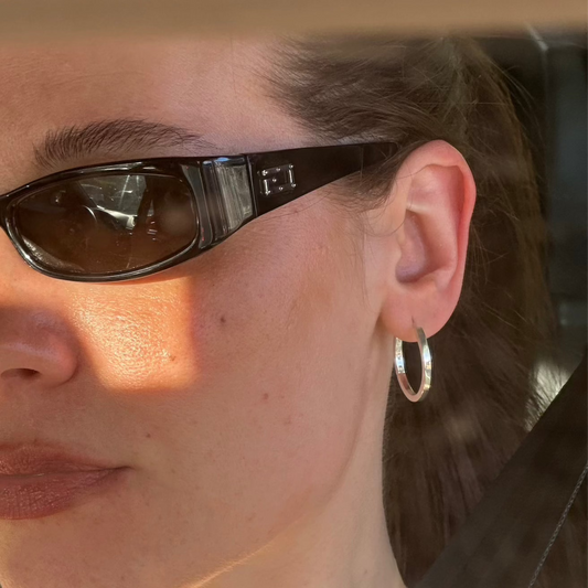 Gesicht Mädchen mit Ohrring Lily